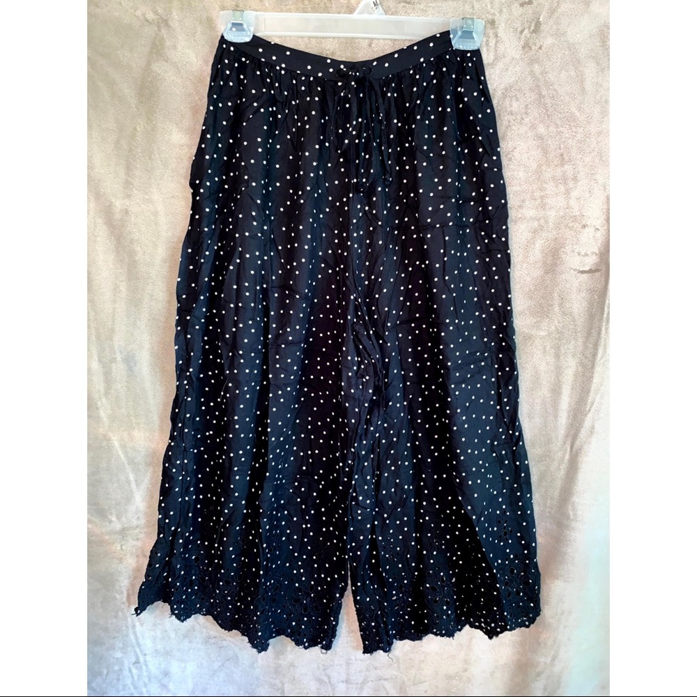 American Eagle Polka-Dot Cropped Pants